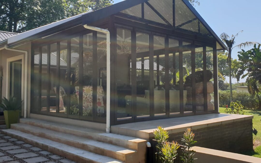 5 Advantages of Aluminium Stacking Doors